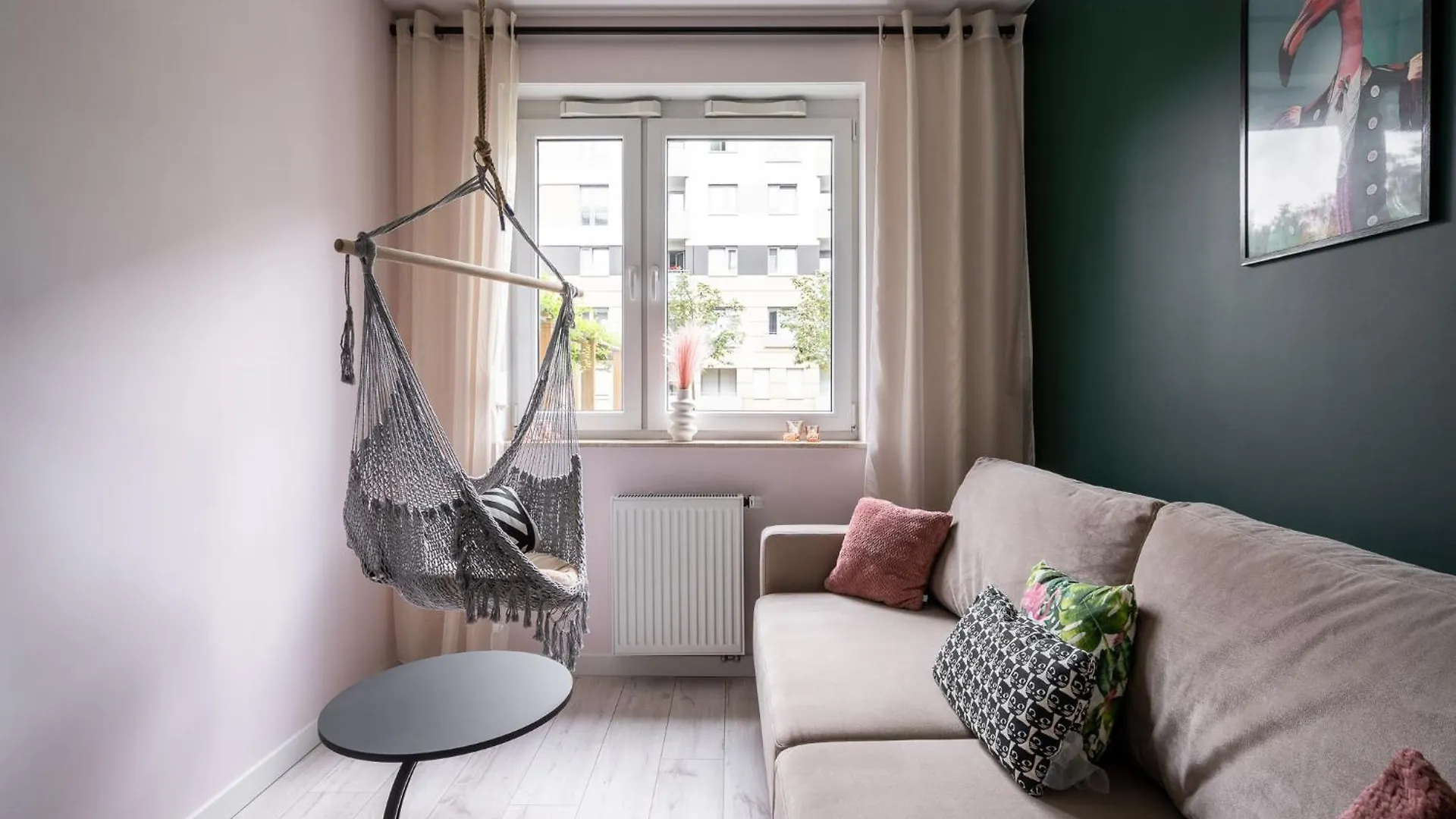 Rentplanet - Apartament Teczowa Wroclaw Apartment