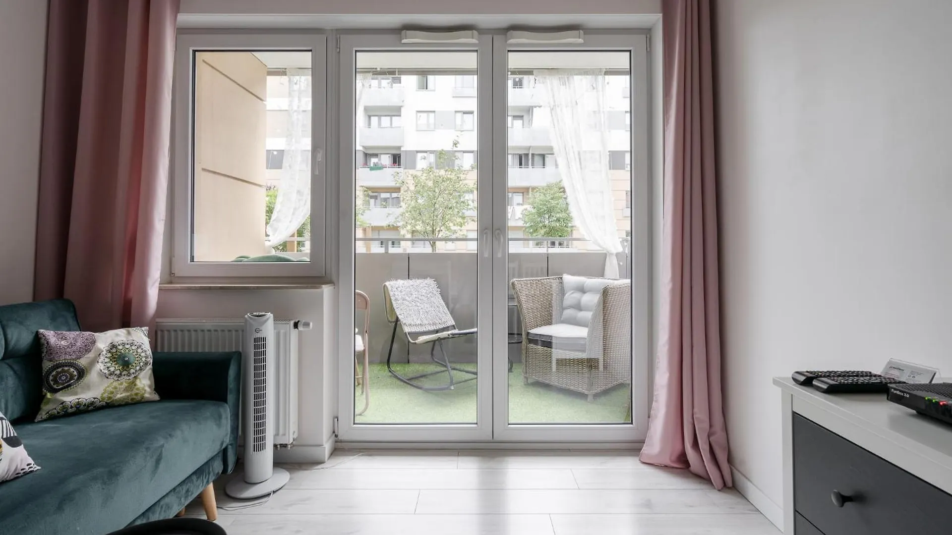 Apartment Rentplanet - Apartament Teczowa Wroclaw